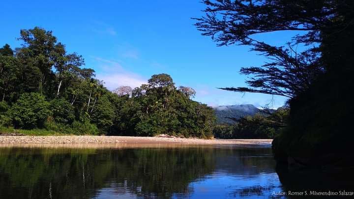 Rio Ichoa en la zona del Chapare