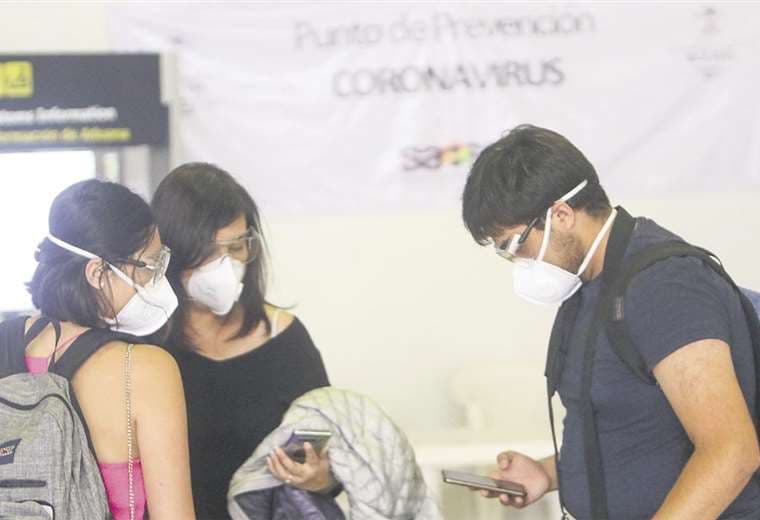 Los seguros aconsejan continuar con las recomendaciones brindadas por el Ministerio de Salud. Foto: Jorge Ibáñez