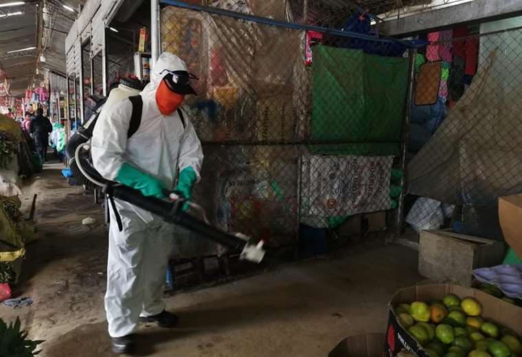 El municipio también coordina con los mercados para la limpieza y desinfección. Foto: Alcaldía de Montero
