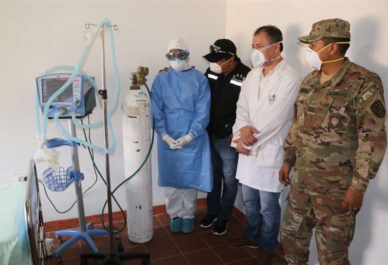 Autoridades inauguran sala de aislamiento en el hospital municipal de San Ignacio de Velasco. Fotos: Gobierno municipal de San Ignacio.