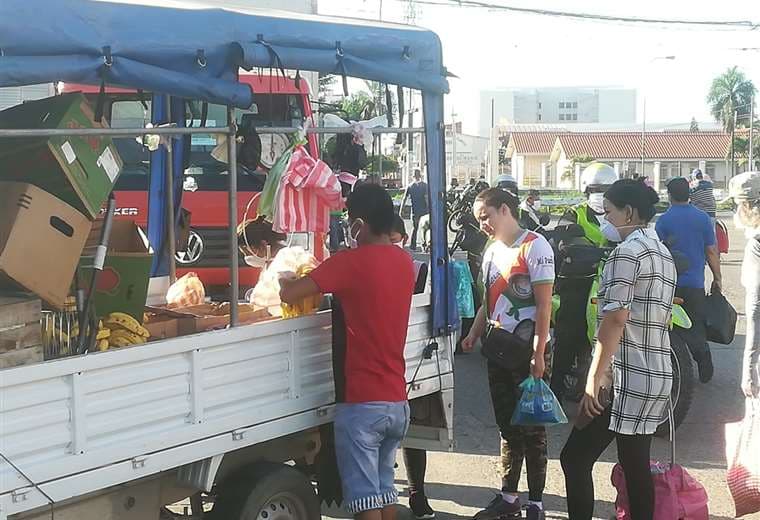 Este martes el Mercado Móvil llegó hasta el distrito 7. (Foto: Ricardo Montero)