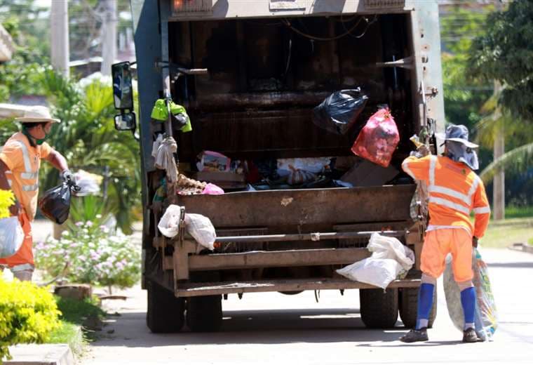 Recojo de basura en la zona norte (Fotografía: Ricardo Montero)