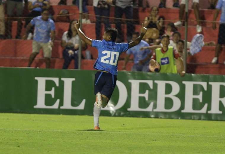 Edward Vaca, anotó el gol del empate de Blooming ante Guabirá. Foto. Fuad Landívar 