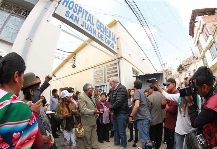 Mesa visitó la anterior semana hospitales de Oruro. Foto: Comunidad Ciudadana