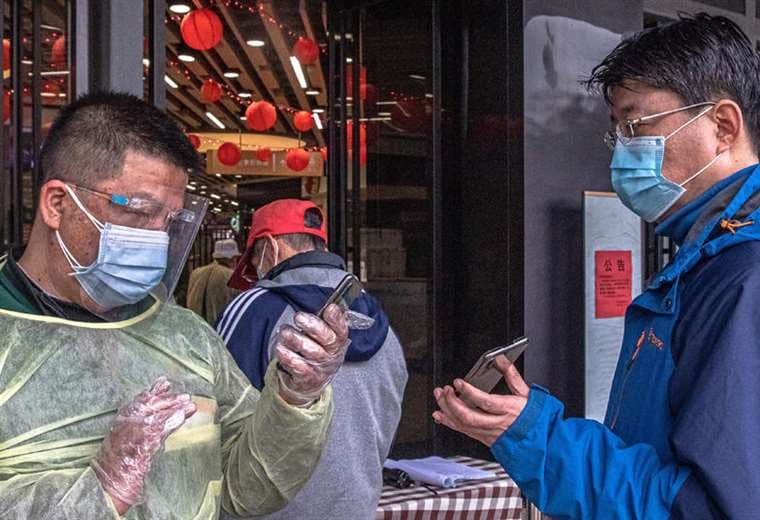 China anuncia 1.367 casos asintomáticos 