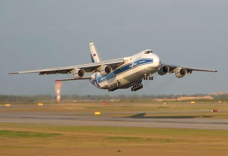 En un avión Antonov llegó la ayuda a Nueva York. Foto Internet
