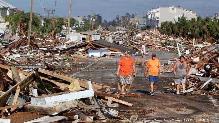 En 2018, el huracán Michael de categoría 5 destrozó el suroeste de Florida, aplastó casas y dejó una devastación que aún persiste