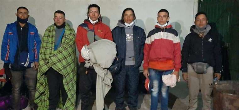 Colombianos que intentaron pasar la frontera Chile-Bolivia