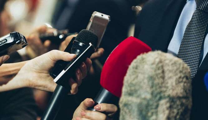 Mas de 40 periodistas emitieron el pronunciamiento. Foto TVN