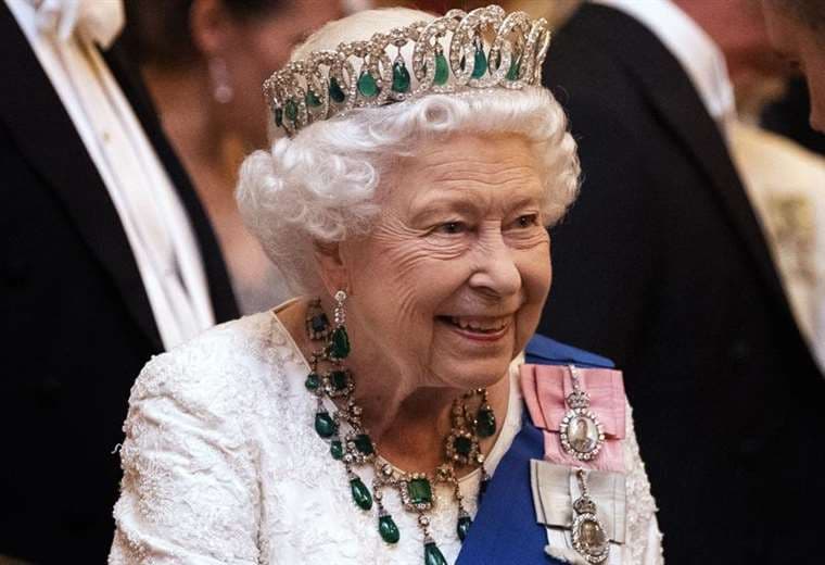 La Isabel II, de 93 años, se dirigirá a su pueblo 