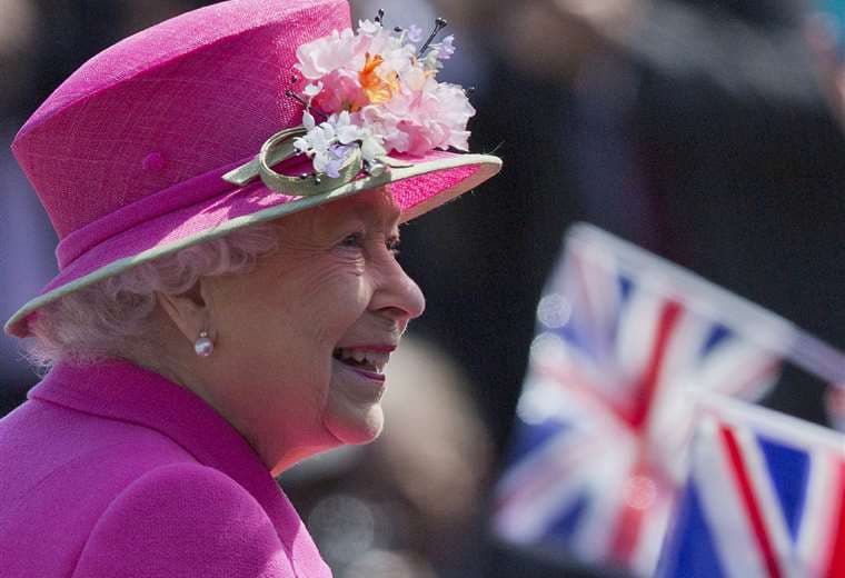 La reina Isabel II se dirigirá a sus súbditos. Foto AFP