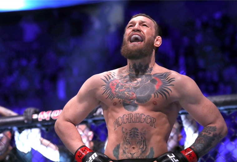 McGregor, excampeón de peso pluma de la UFC