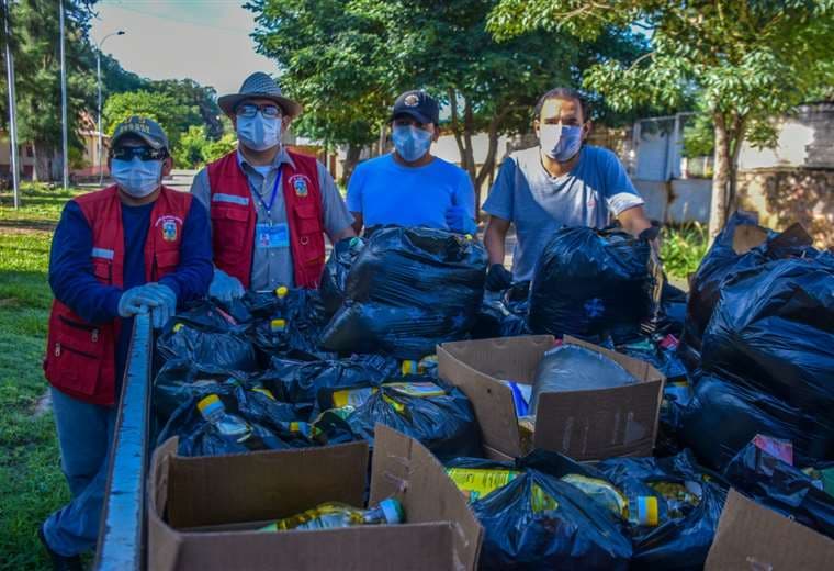 En Camiri se distribuye la ayuda en los barrios. Foto: Alcaldía de Camiri