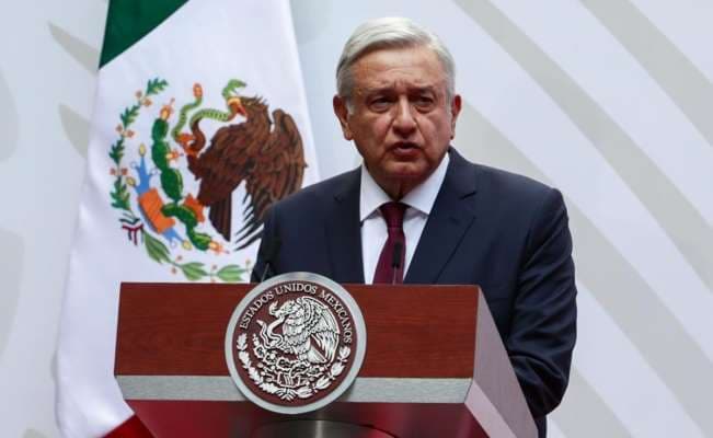 Presidente mexicano ofrece más austeridad para reactivar economía ante coronavirus