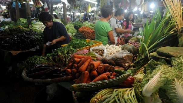 Los alimentos no han sido retirados de los mercados o supermercados en otros países por considera que no representan riesgo en la pandemia./Foto: AFP