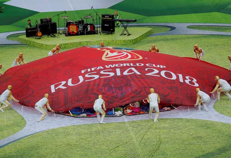 Dmitri Pestov: "Rusia obtuvo de manera legal el derecho a organizar el Mundial"
