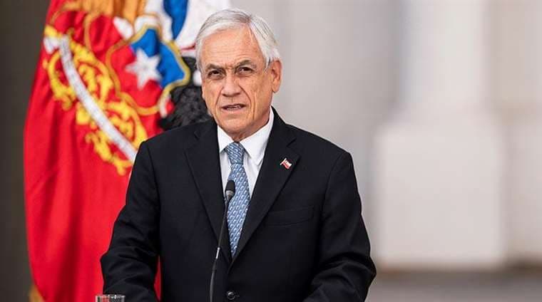 El presidente Sebastián Piñera anunció las medidas de alivio para el sector empresarial y las familias más vulnerables a la pandemia  