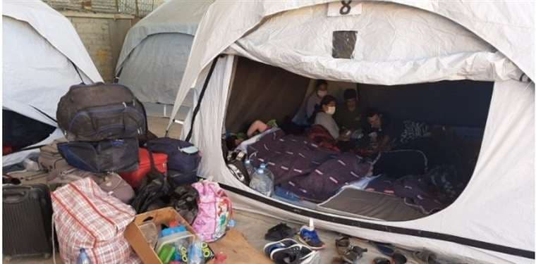 Las familias que llegaron hasta el campamento "Tata Santiago" 