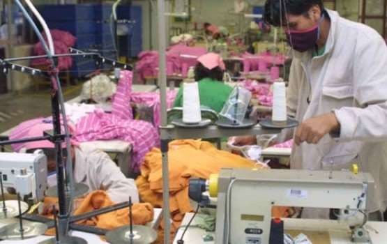 El sector textil es uno de los afectados por las crisis/Foto: EL DEBER