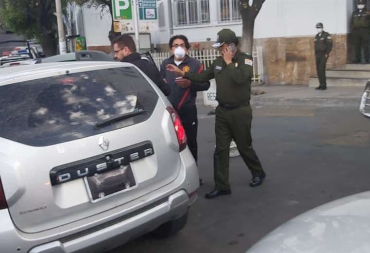 La Policía detuvo esta tarde a Fernando Valenzuela. Foto Ministerio de Gobierno 