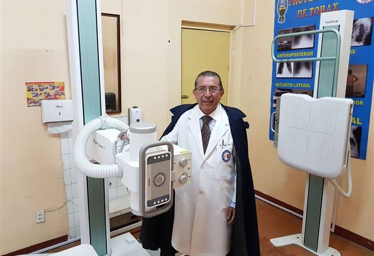 El doctor Édgar Pozo en el hospital del Tórax. Foto: Édgar Pozo. 