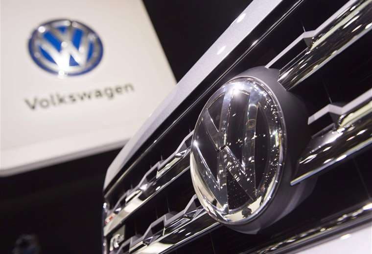 Justicia alemana ordena a Volkswagen una compensación parcial a cliente por "dieselgate"