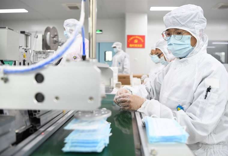Fabricación de máscaras preocupa a los fabricantes de pañales en China