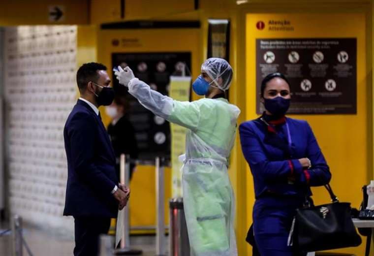 Brasil ha confirmado el lunes 807 nuevas muertes con coronavirus en las últimas 24 horas, superando así a Estados Unidos en el número de fallecimientos diarios