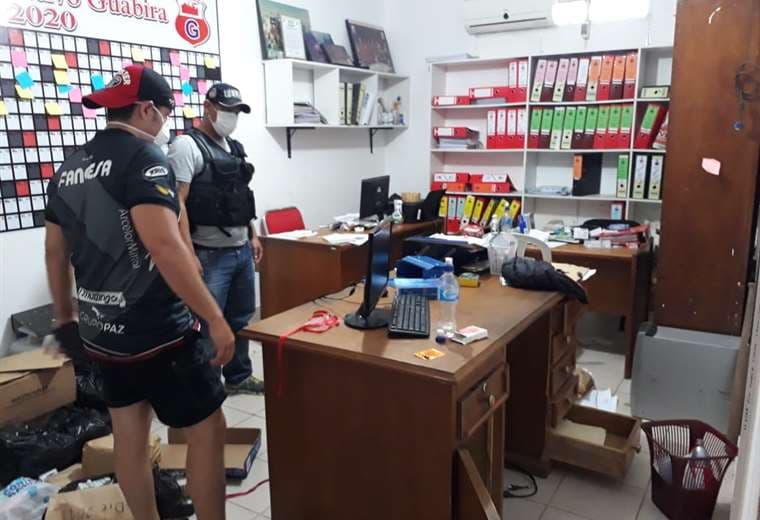 La policía de Montero comprobó el intento de robo en la secretaría del club azucarero. Foto: club Guabirá