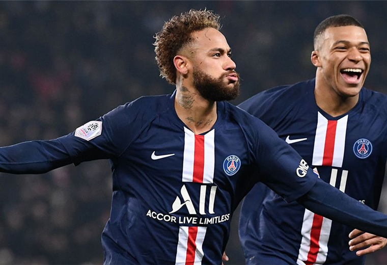 Neymar y Mbappé, del PSG, son las estrellas de fútbol francés