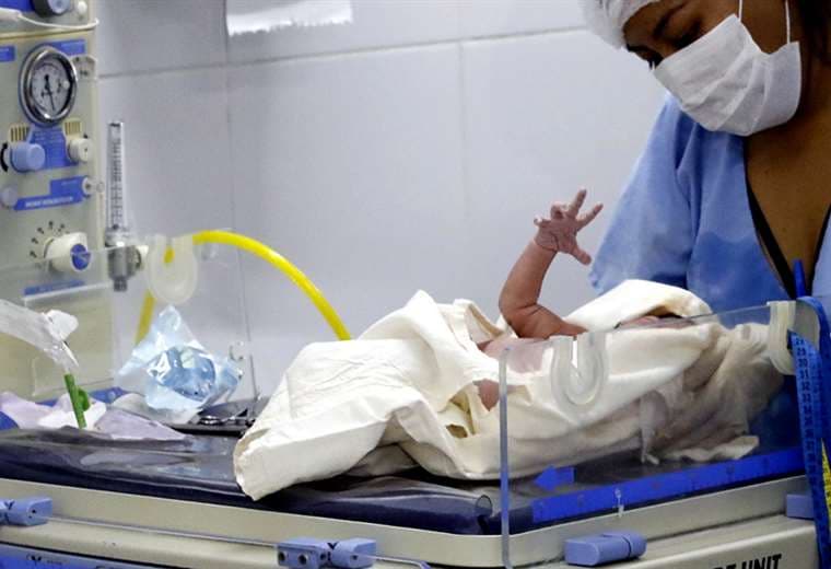 Una imagen de la sala de cuidados intensivos de recién nacidos, antes de la emergencia sanitaria Foto: EL DEBER