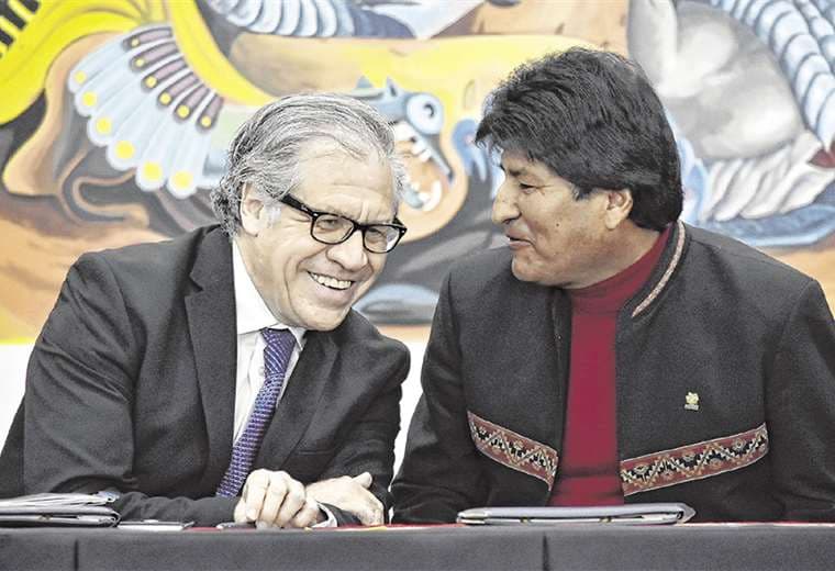 Hace un año, todo entre Morales y Almagro eran sonrisas. Archivo