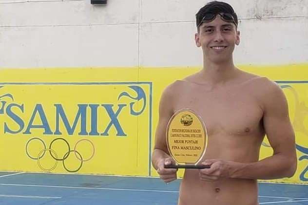 José Quintanilla es uno de los nadadores más laureados del país por sus logros deportivos. Foto: José Quintanilla