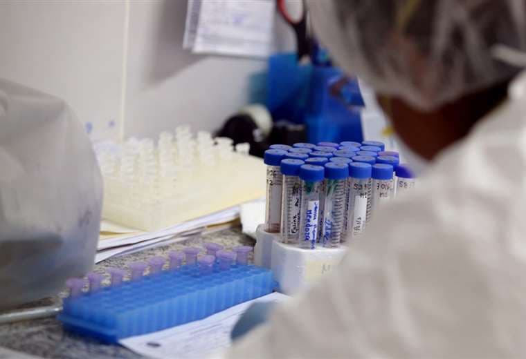 El Cenetrop procesa pruebas de PCR /Foto: Fuad Landívar