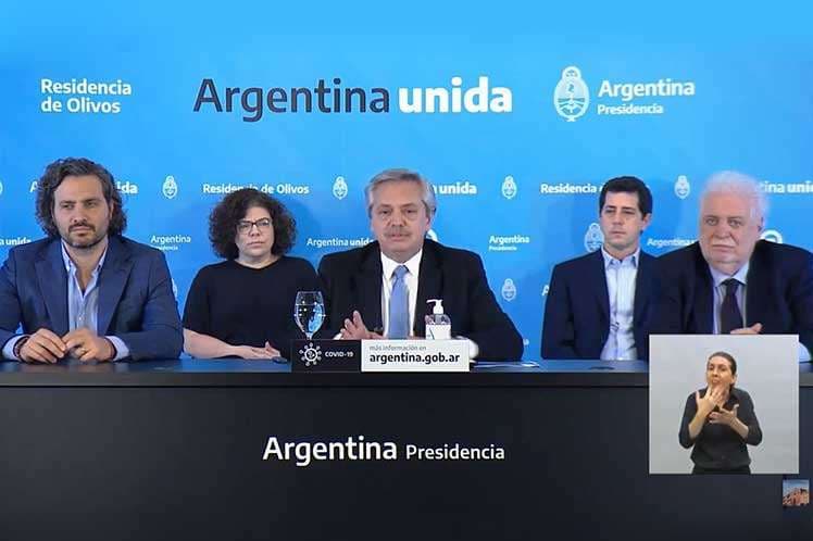 El mandatario argentino hizo esta noche el anuncio. Foto Internet