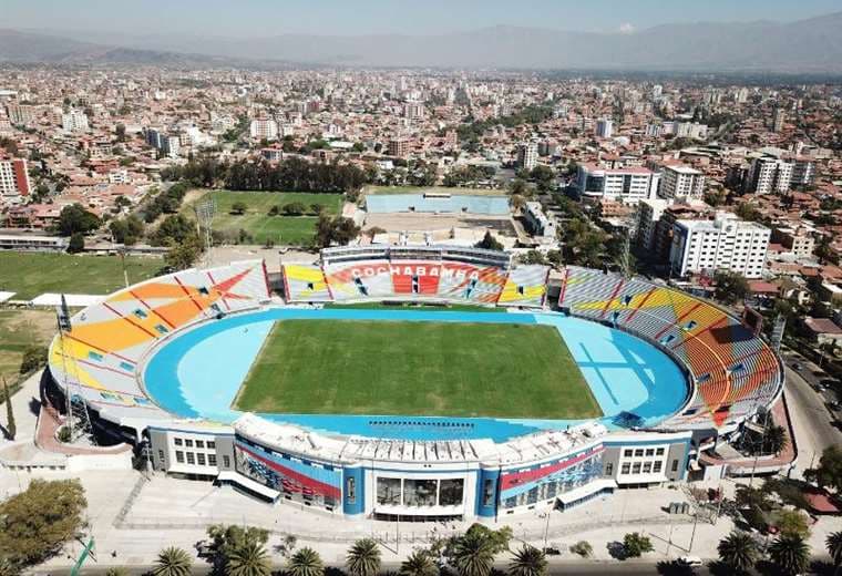 El estadio Félix  Capriles de Cochabamba, una alternativa para jugar lo que resta del Apertura si se elige una sola sede. Foto: internet
