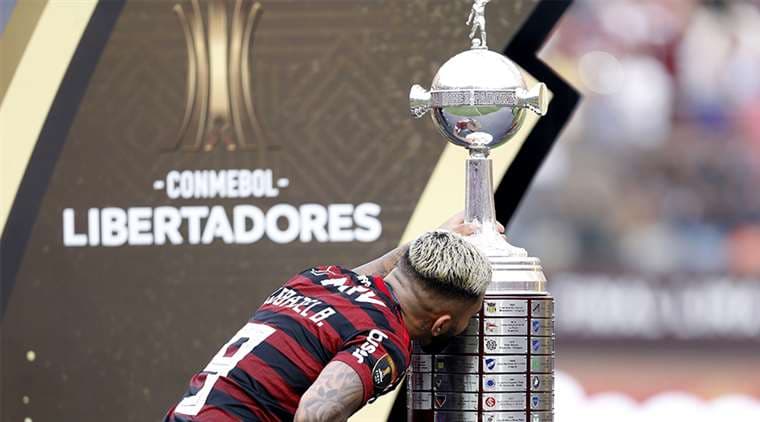 Gabigol celebrando la Copa Libertadores en noviembre de 2019. Foto: AFP