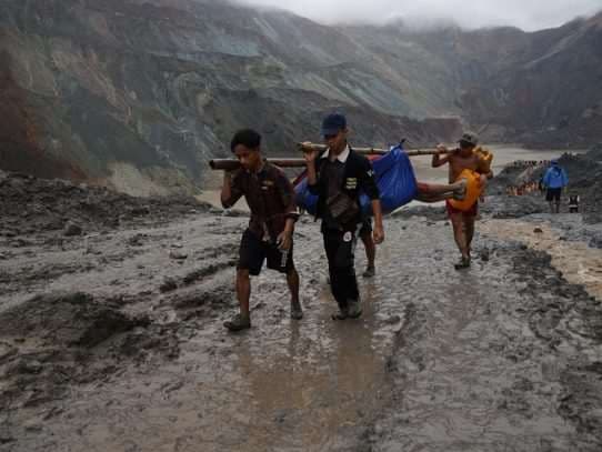 Mas de 120 muertos en minas de jade en Birmania