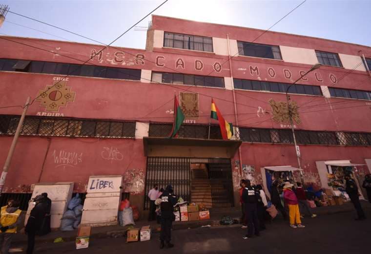 El mercado Yungas se encuentra a cuatro cuadras de la Plaza Murillo.