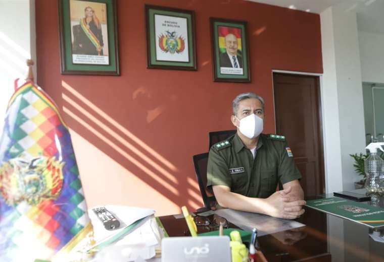 Coronel José Enrique Terán reasume funciones/Foto: Fuad Landívar