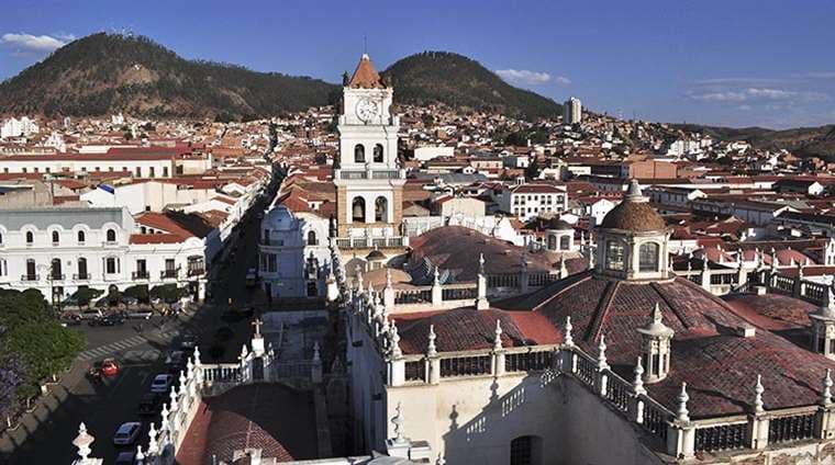 Vista panorámica de la ciudad de Sucre, donde nació Bolivia en 1825