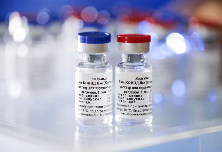 La vacuna presentada por los rusos. Foto AFP