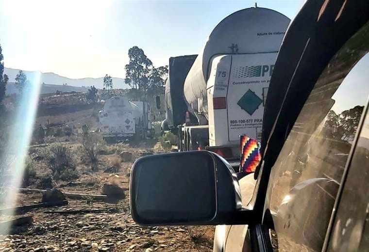 Camiones con oxígeno en Cochabamba I Defensoría.