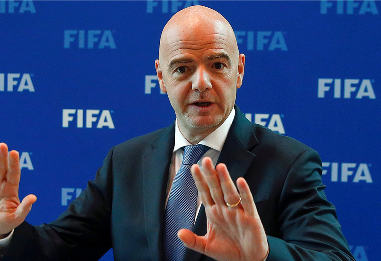 La FIFA, que preside Infantino, es dura con los que recurren a la justicia ordinaria