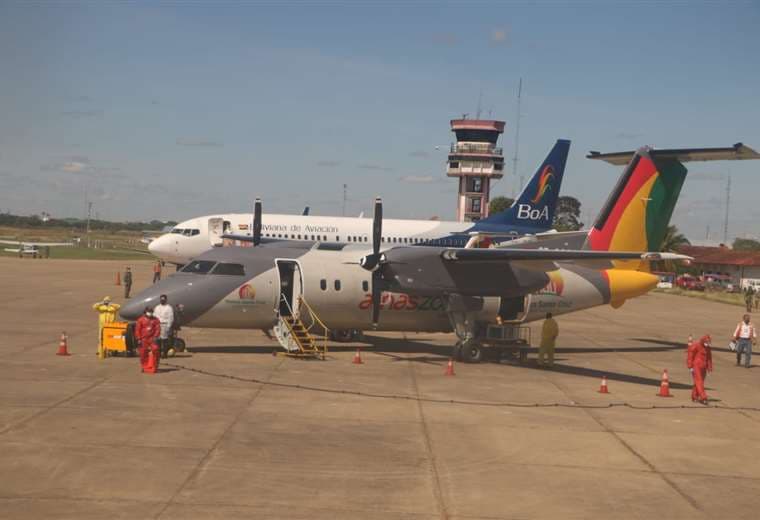 BoA y Amaszonas están realizando vuelos humanitarios a destinos con migración boliviana./Foto: Jorge Ibáñez