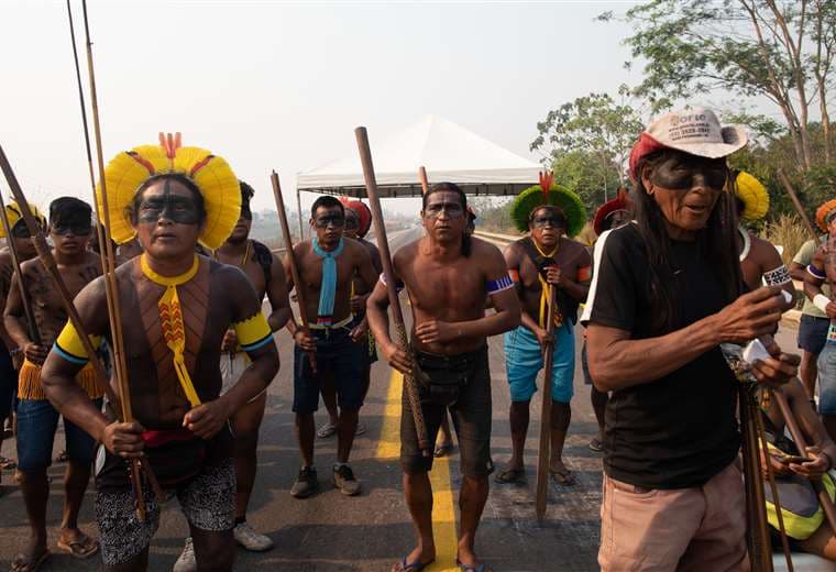 Los indígenas en pie de guerra. Foto AFP