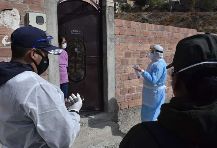 Las brigadas empezaron a las 08:00 su trabajo en La Paz (Foto:APG Noticias)