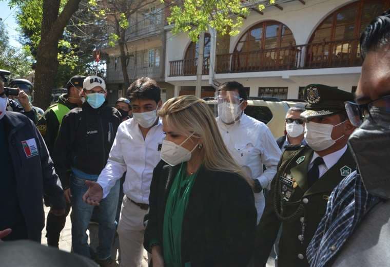La Presidenta Añez estuvo este martes en Tarija.  Foto APGNoticias
