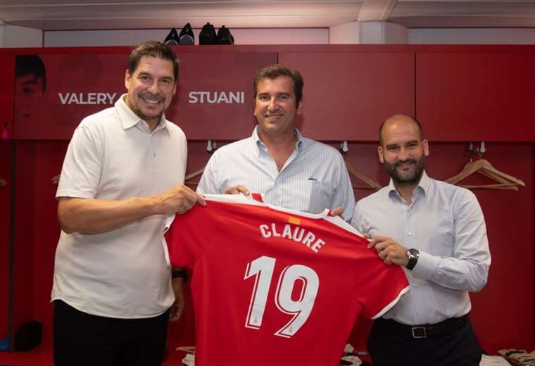 Claure (izq) junto a Ferran Soriano y Pere Guardiola, sus nuevos socios. 