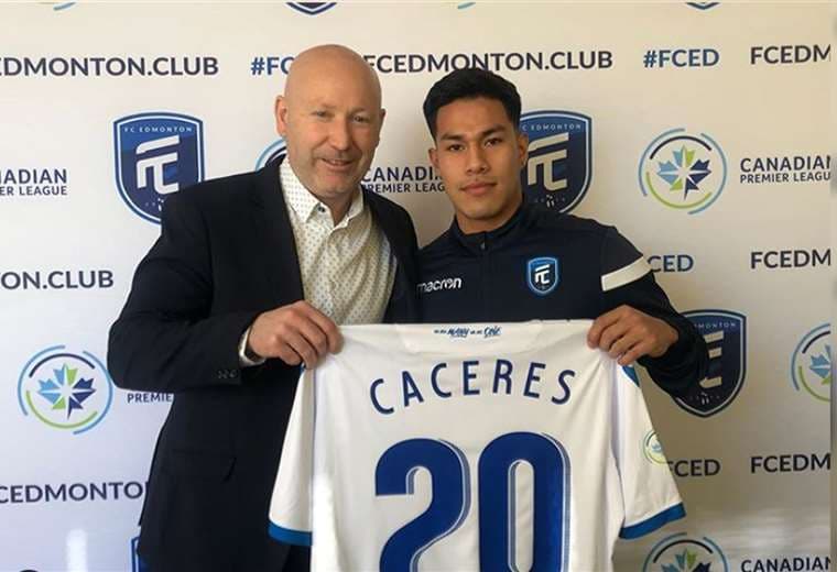 Antony Cáceres firmó su primer contrato profesional con el Edmonton. Foto: Instagram